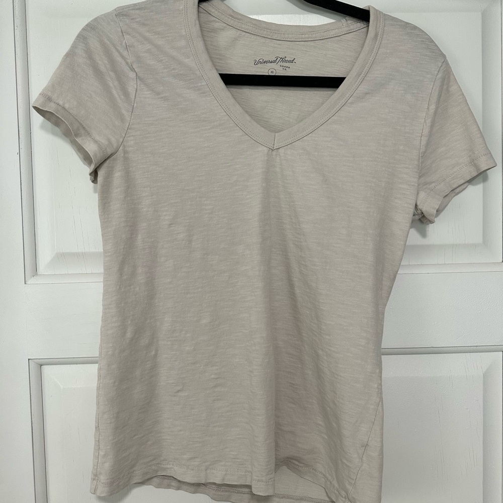3 v-neck tops - Picture 3 of 7